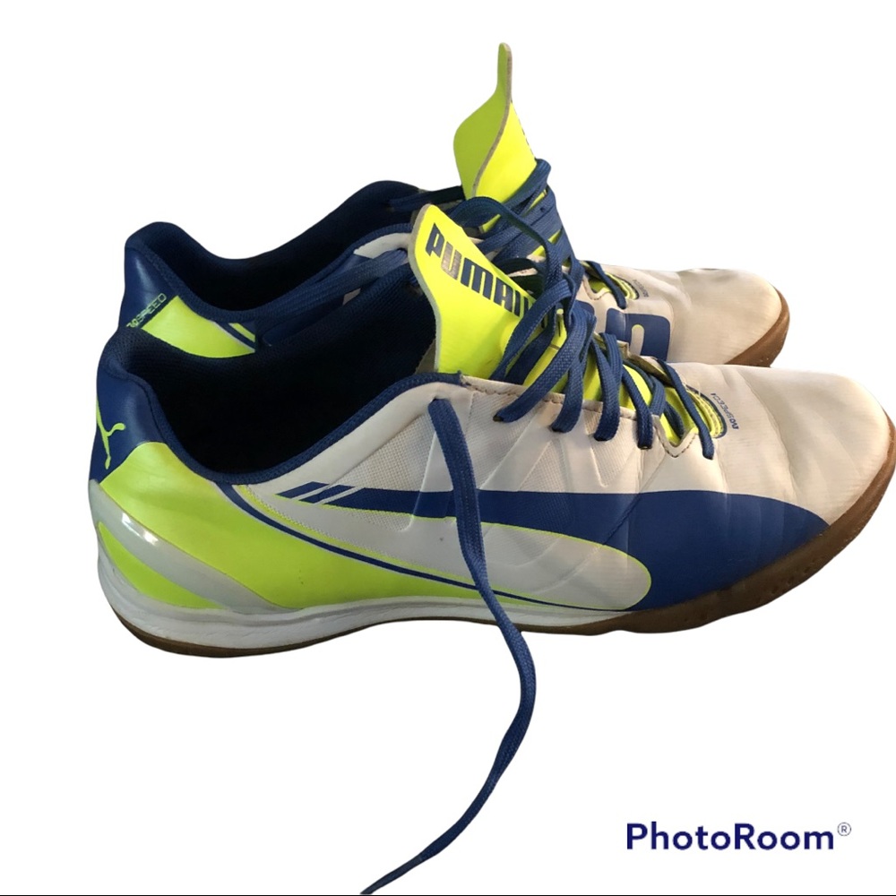 Puma Evo Speed 4 blue/ yellow/ white size 7.5 indoor soccer